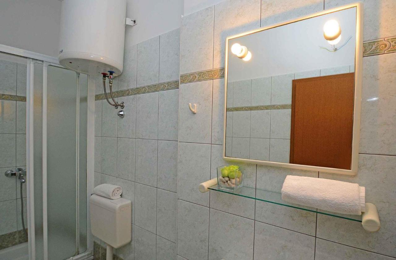 Apartment Rabac 10 Luaran gambar