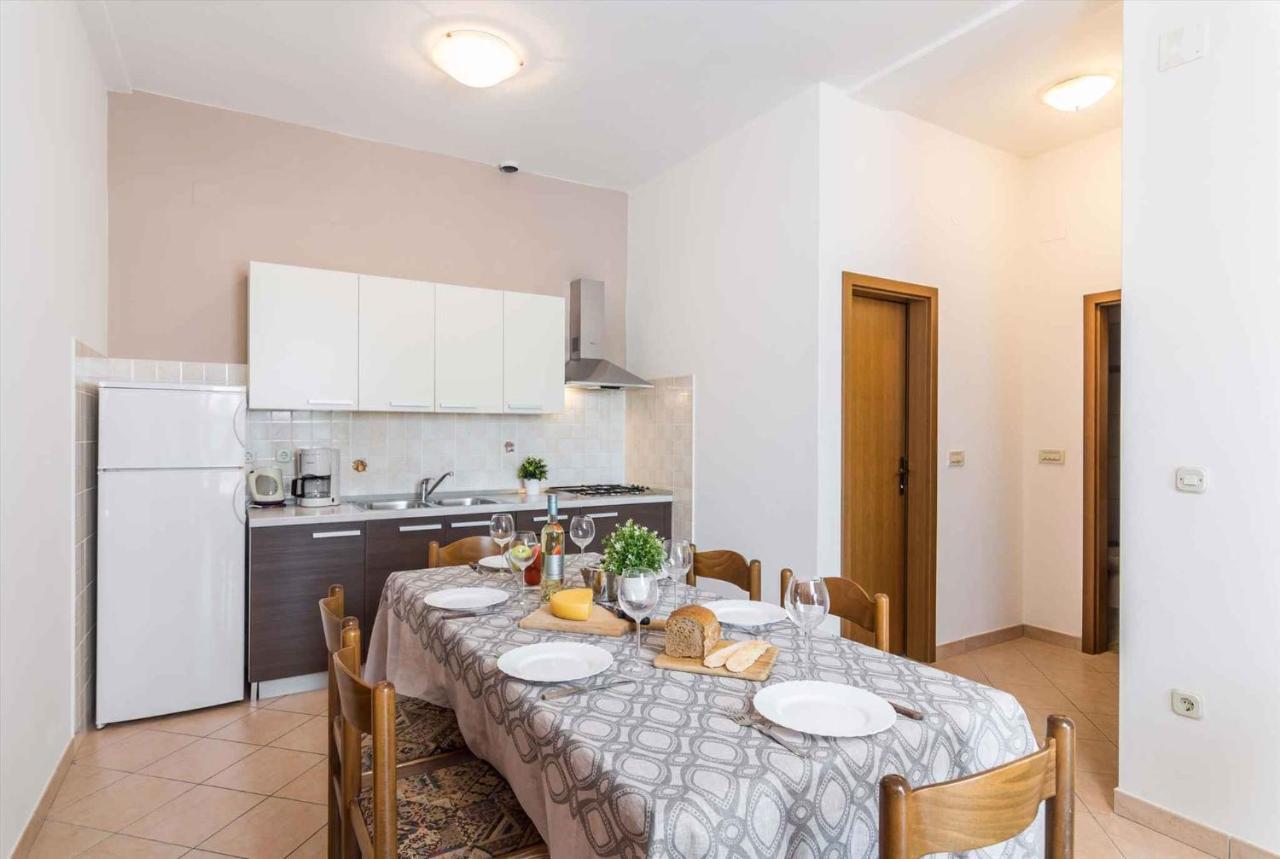 Apartment Rabac 10 Luaran gambar